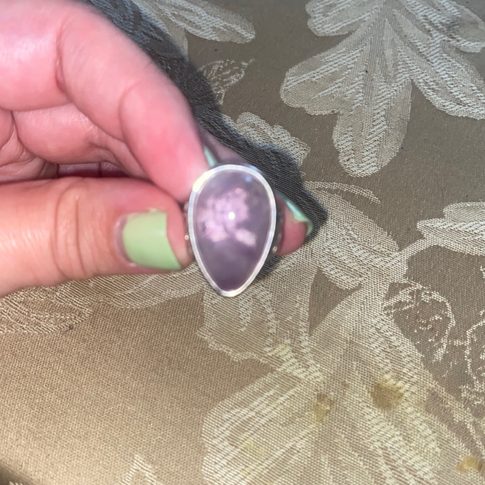 Amethyst gem ring 💍 - Picture 3 of 8